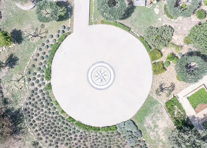 Fcd17 - Breathtaking Luxury Domaine In The Heart Of The Provence *