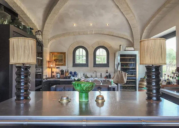 Fcd17 - Breathtaking Luxury Domaine In The Heart Of The Provence
